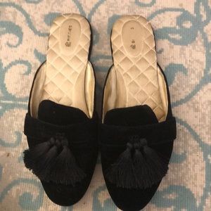 Birdies black velvet size 12 mules/ slippers